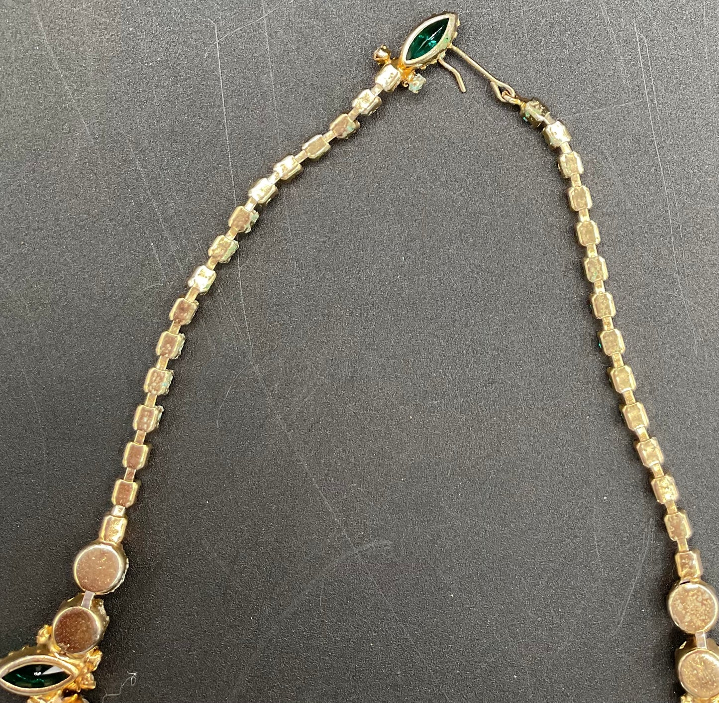 Vintage 1950s Emerald and Clear Rhinestone Necklace