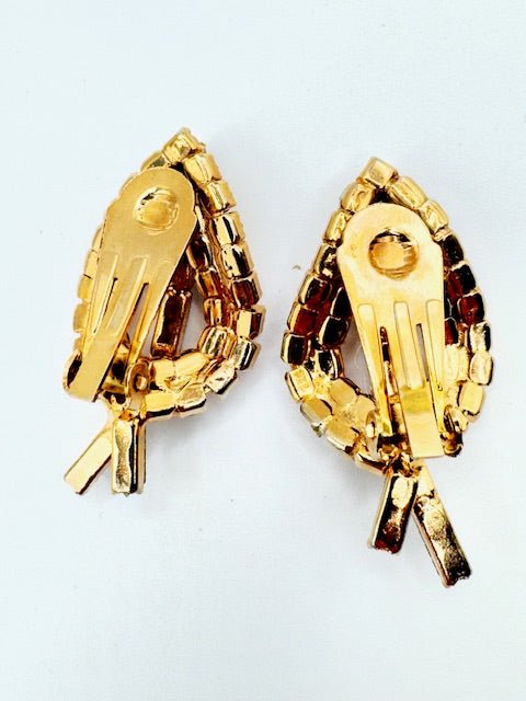 Aurora InternationalVintage 1960’s Austrian Crystal Topaz Aurora Borealis Leaf Brooch and Clip Earrings - Black Dog Vintage