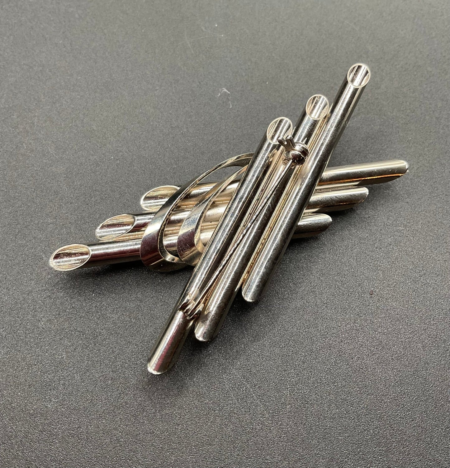 Black Dog VintageArt Deco Antique Sterling Silver Pipes Brooch with Black Stones - Black Dog Vintage