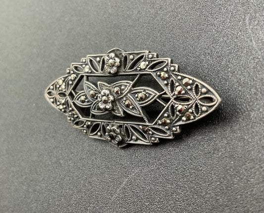Black Dog VintageArt Deco Marcasite Sterling Silver Brooch - Black Dog Vintage