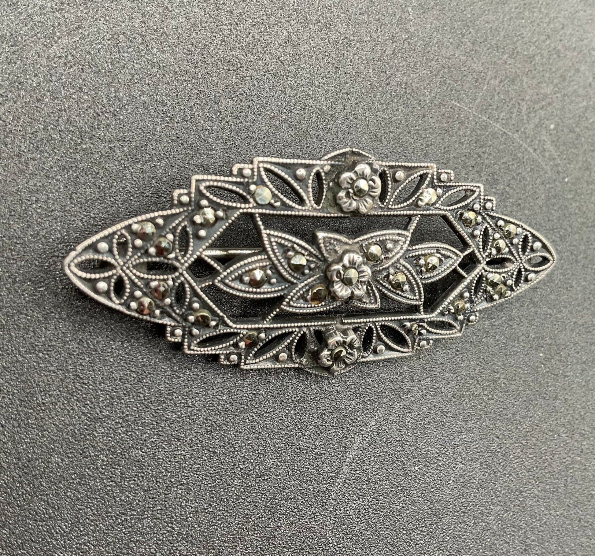 Black Dog VintageArt Deco Marcasite Sterling Silver Brooch - Black Dog Vintage