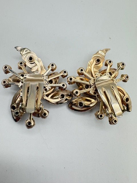 Judy LeeVintage Unsigned Beau Jewels / Judy Lee Topaz Brooch and Earrings Set - Black Dog Vintage