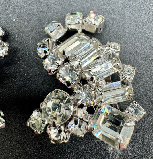 kramerVintage Kramer Clear Crystal Rhinestone Swirl Clip Earrings - Black Dog Vintage