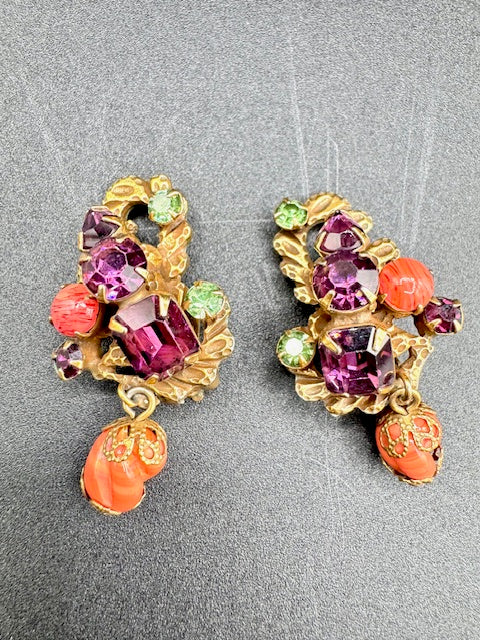 Vintage Unsigned Amethyst and Uranium Glass- Coral Glass - Gold Tone Necklace and Earring set