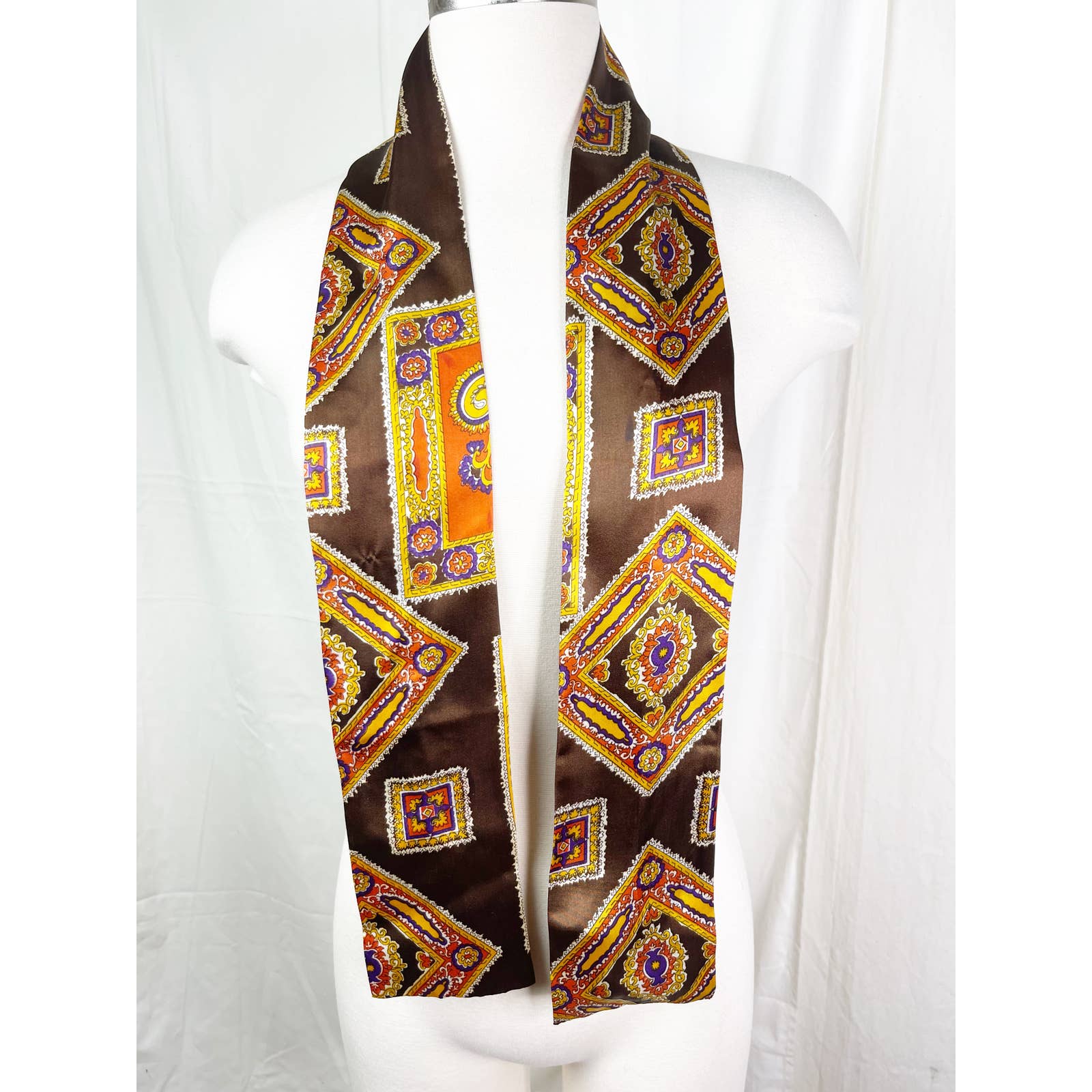 unknownVintage Brown Silky Retro Patterned Twilly Scarf - Handbag Scarf - Black Dog Vintage