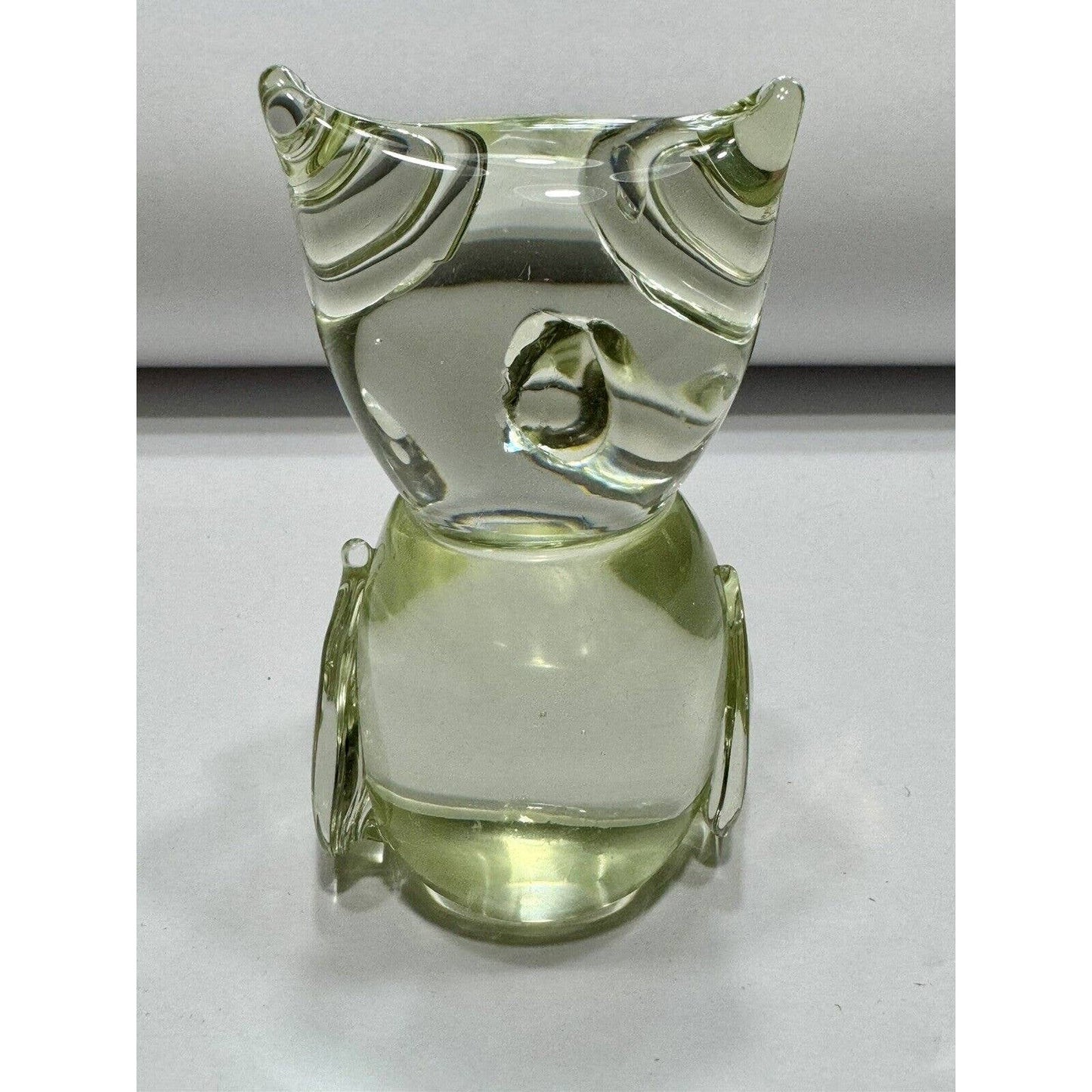 UnmarkedVintage Solid Art Glass MCM Green Tint 3.5”Owl Paperweight Unsigned - Black Dog Vintage