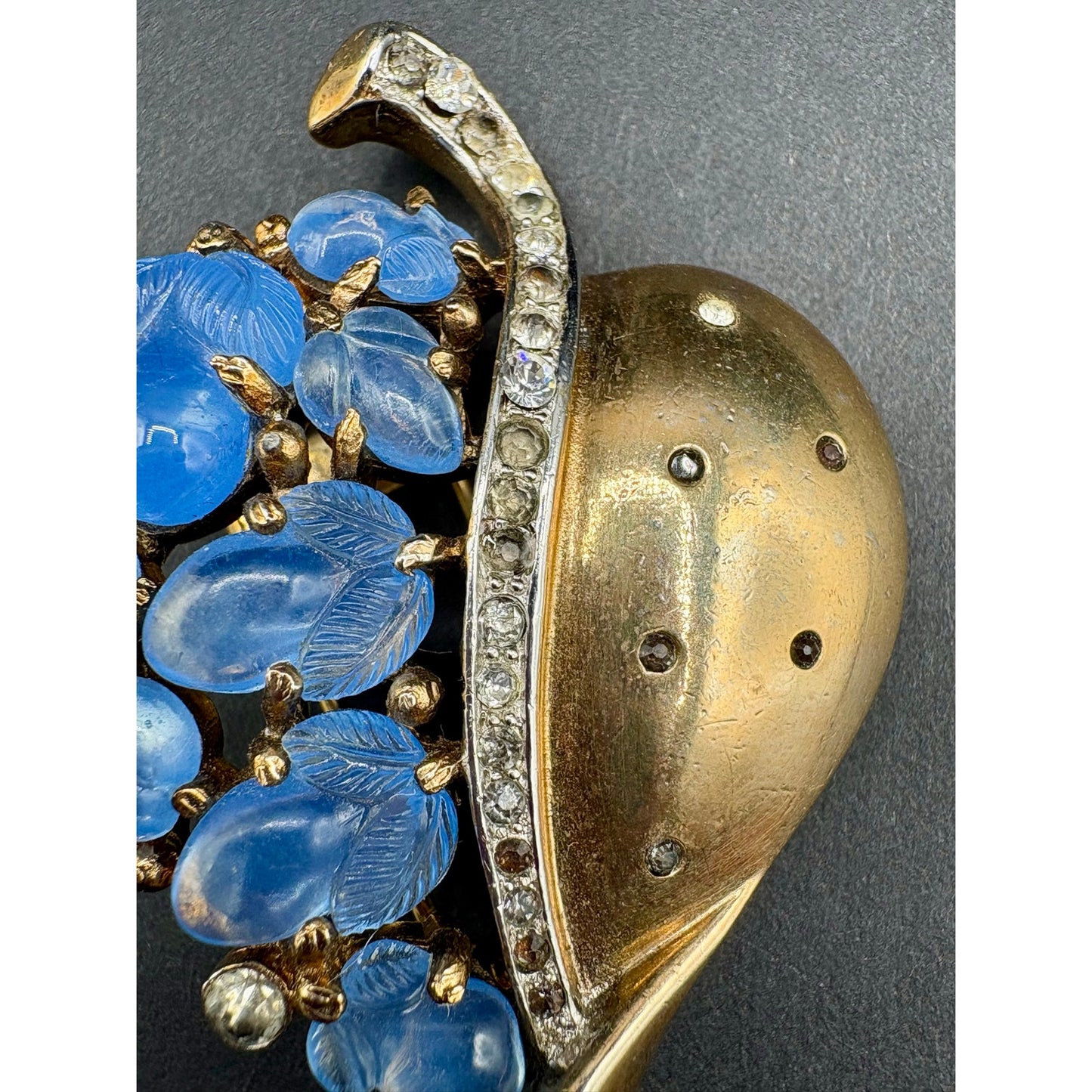 Vintage Crown Trifari Pat Pend Blue Fruit Salad Flora Leaf Fur Clip Alfred Philippe