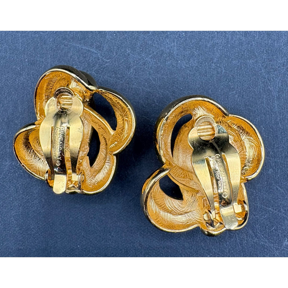 Vintage Givenchy Paris New York Gold Tone Knot Clip On Earrings