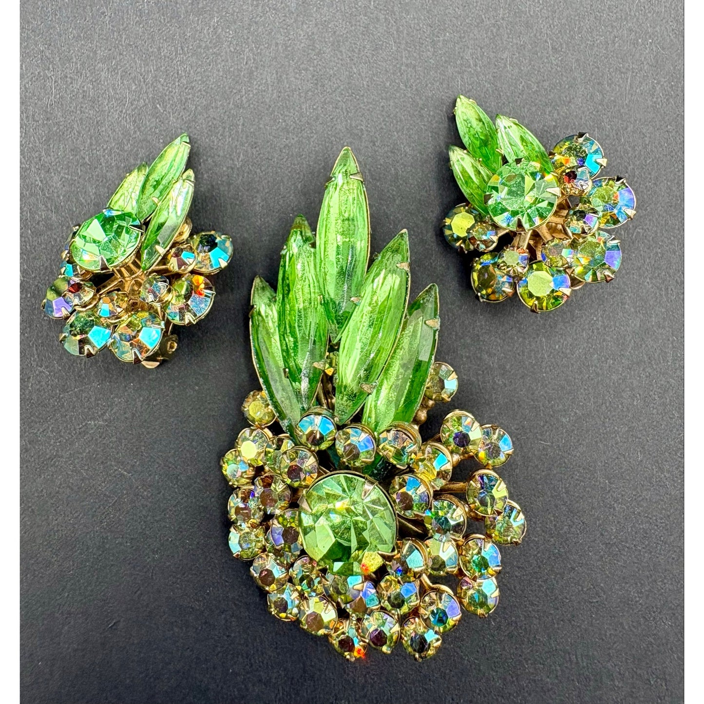 Vintage Judy Lee Green AB Rhinestone Brooch Earrings Set Signed
