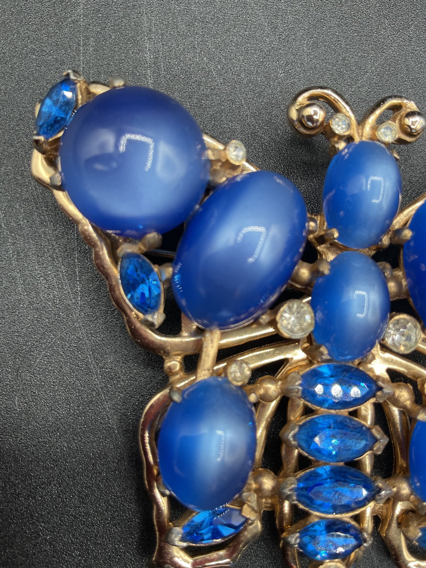 1940s Coro blue moon glow cabochon butterfly brooch-VERY RARE