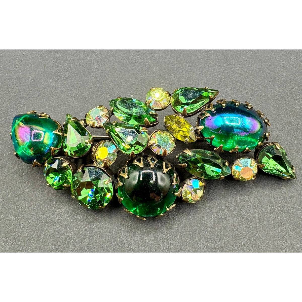 Vintage Regency Green Art Glass Necklace Brooch Earrings Set Rhinestone