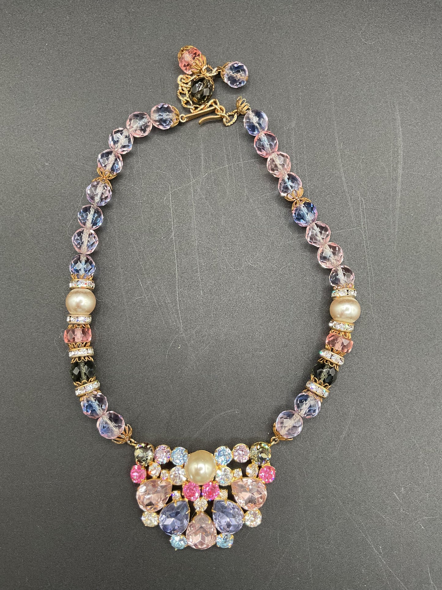 Unsigned Vintage Rhinestone and Bead Statement Necklace Hobe??