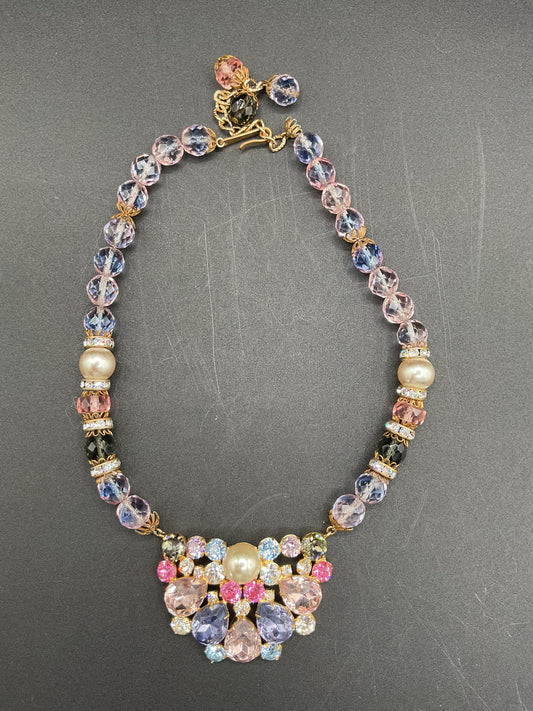 Unsigned Vintage Rhinestone and Bead Statement Necklace Hobe??