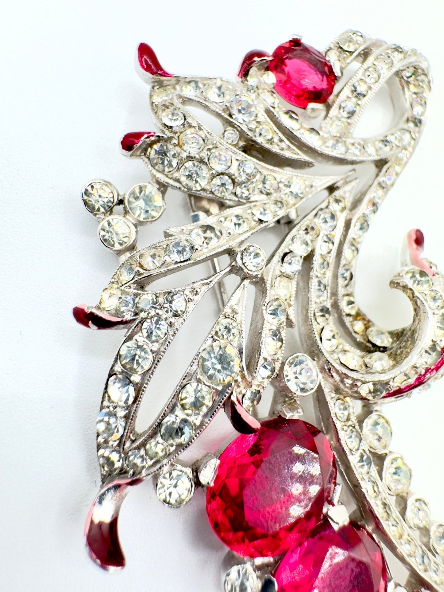 Black Dog VintageAlfred Philippe Crown Trifari Red Enamel and Crystal Feather Fur Clip - Black Dog Vintage