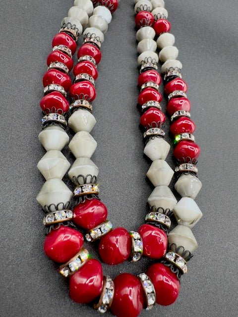 HobeHobe Double Strand Grey And Red Glass Bead Necklace And Clip Earrings Set - Black Dog Vintage