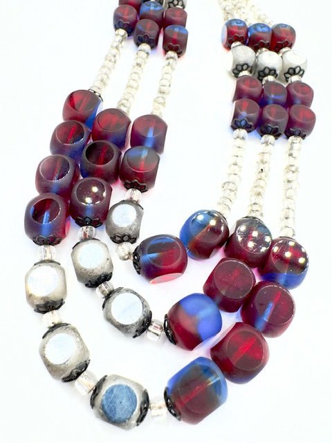 HobeHobe Vintage Triple Strand Glass Cathedral Bead Necklace and Clip Earring Set - Silver - Blue - Red - Black Dog Vintage