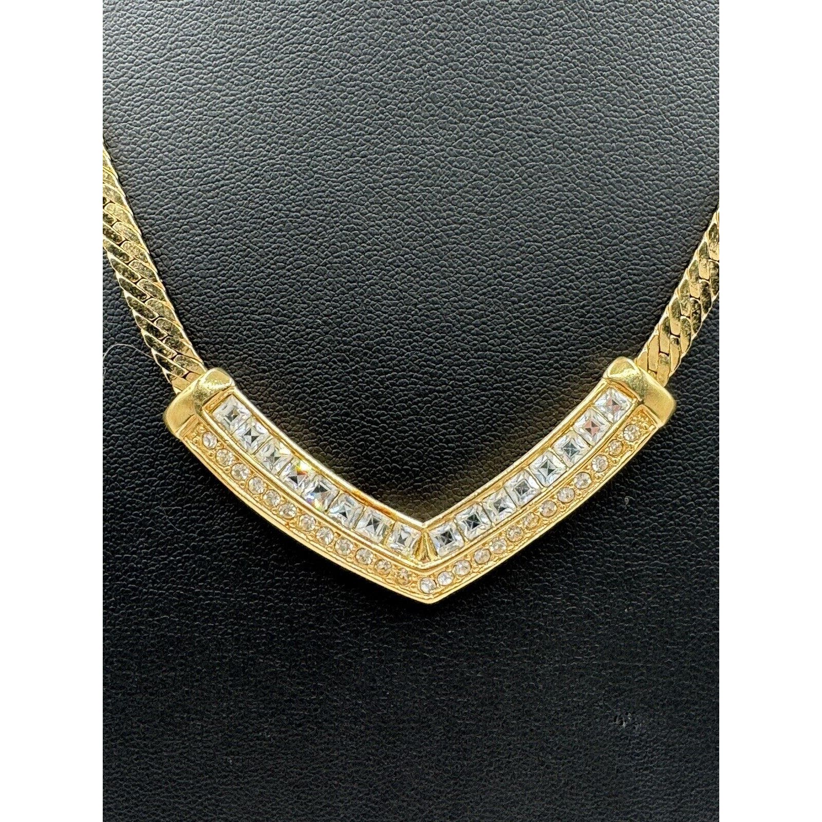 TrifariTrifari TM Crystal Clear Rhrinestone Goldtone V-Drop Herringbone Necklace - Black Dog Vintage