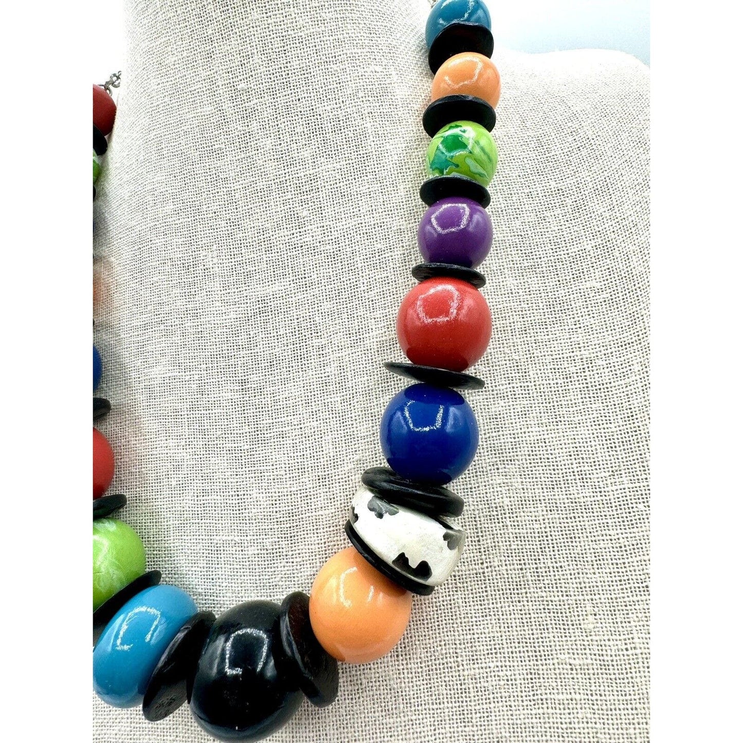 UnbrandedVintage 80’s Colorful Graduated Wooden Bead Chunky Necklace 22-25” - Black Dog Vintage
