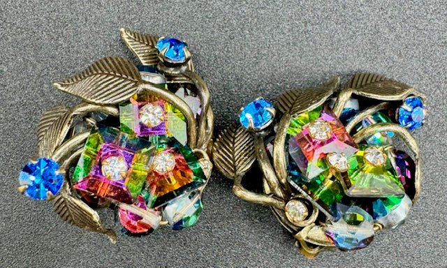 unsignedLarge Vintage Watermelon Crystal and Blue Rhinestone Brooch and Earrings Set - Black Dog Vintage