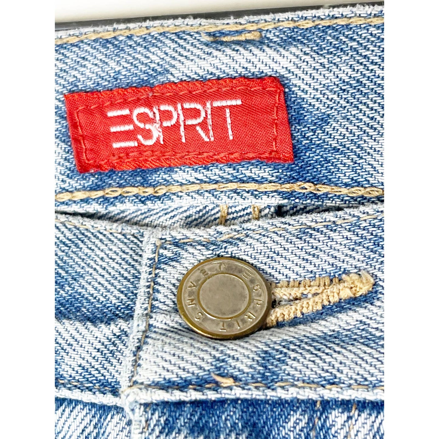 EspritVintage Womens 1990s Esprit Jeans - High Waist / Faded - 7/8 - Black Dog Vintage