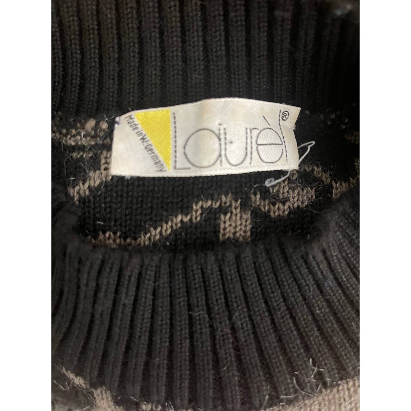 LaurelVintage 1980's Laurel Black/Brown Oversized Asymmetrical Patterned Sweater Sz 38 - Black Dog Vintage